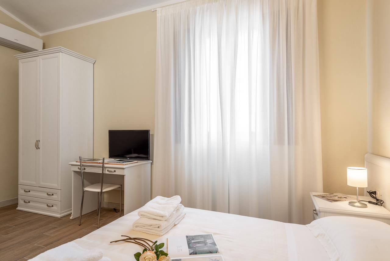 Residence Carra Флоренция Екстериор снимка